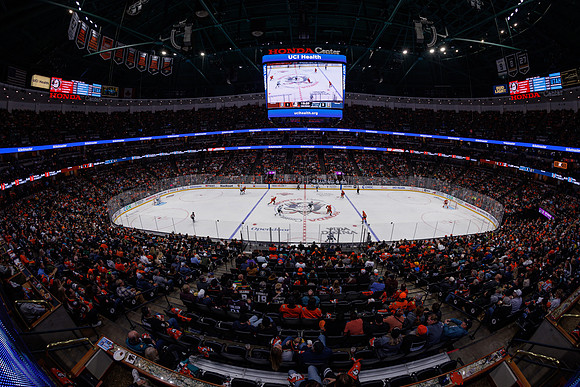 101624_ANAHEIM_DUCKS_1064