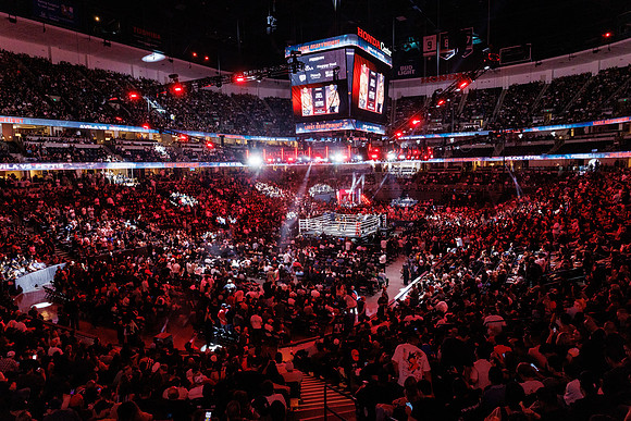 070624_HONDA_CENTER_0147