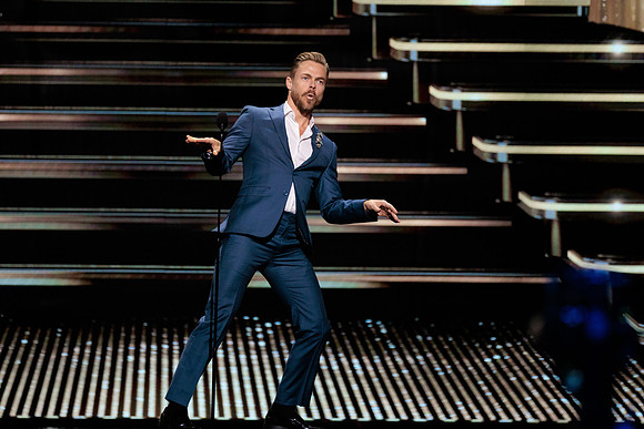 081124_HONDA_CENTER_0147
