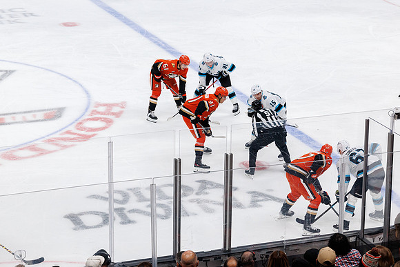 101624_ANAHEIM_DUCKS_0401