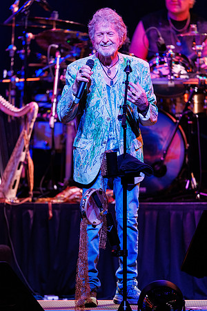 040325_GROVE_OF_ANAHEIM_070