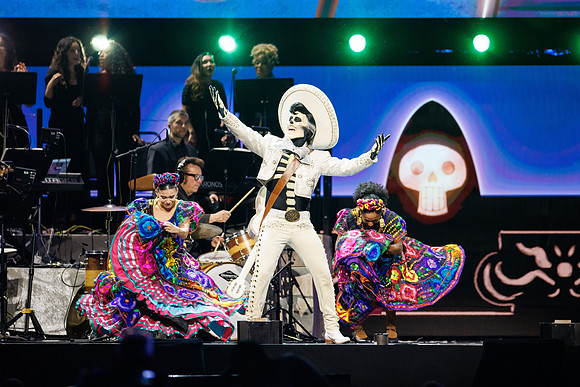 081024_HONDA_CENTER_0250