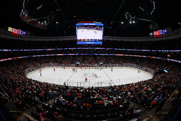 031125_ANAHEIM_DUCKS_0158