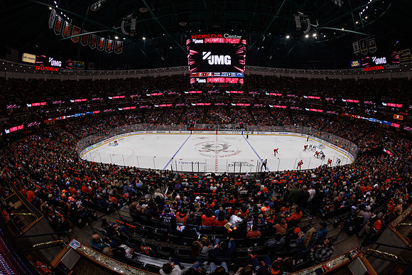 101624_ANAHEIM_DUCKS_0905