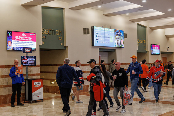 031125_ANAHEIM_DUCKS_0745