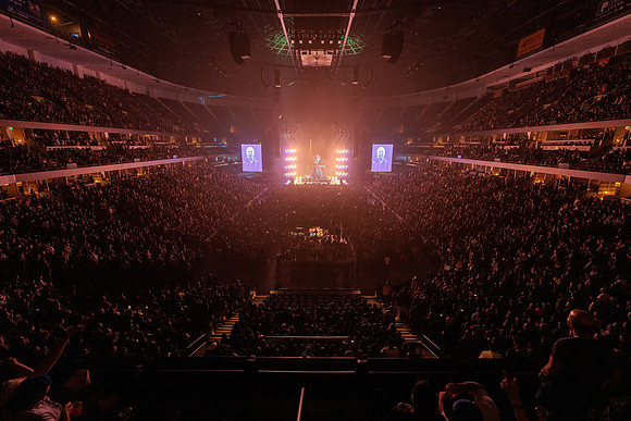 060124_HONDA_CENTER_0756