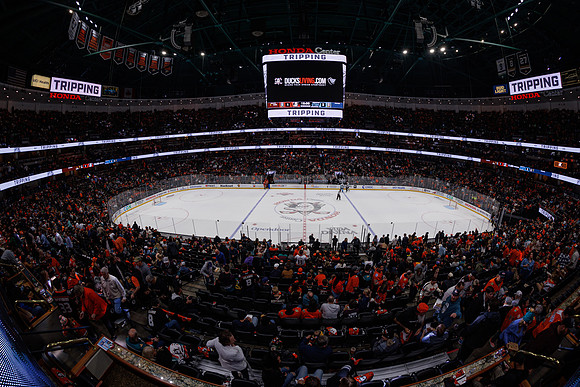 101624_ANAHEIM_DUCKS_1021