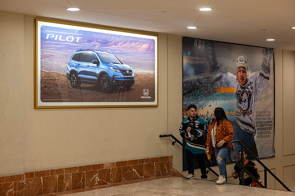 101521_ANAHEIM_DUCKS_0577