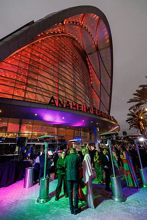 110224_OC_VIBE_0172