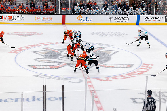 101624_ANAHEIM_DUCKS_0479