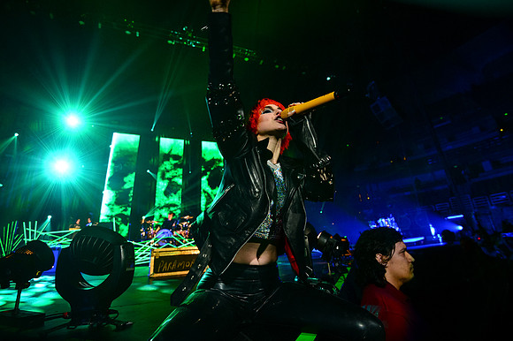 101913_HONDA_CENTER_0259