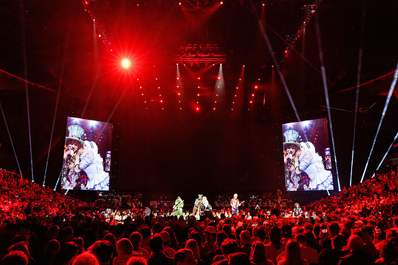 081024_HONDA_CENTER_0007