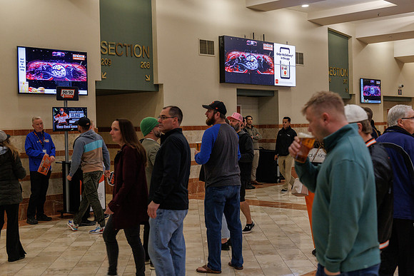 031125_ANAHEIM_DUCKS_0912