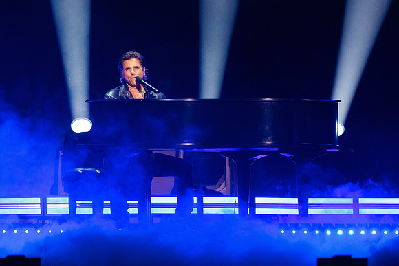 081024_HONDA_CENTER_0117