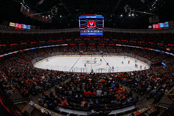 101624_ANAHEIM_DUCKS_1127