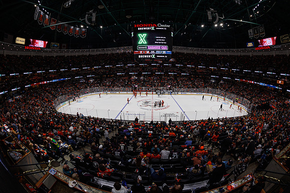 101624_ANAHEIM_DUCKS_1133