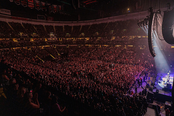 060124_HONDA_CENTER_0749