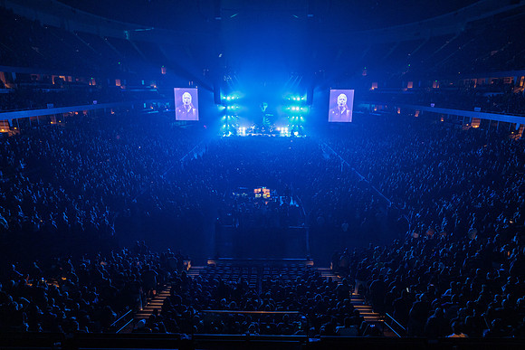 060124_HONDA_CENTER_0782