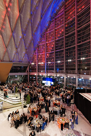 110224_OC_VIBE_0328