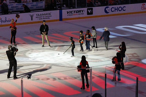 031125_ANAHEIM_DUCKS_1175