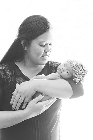 JOCELYN_NEWBORN_038