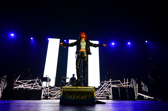 101913_HONDA_CENTER_0209