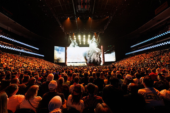 080924_HONDA_CENTER_0129