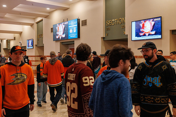 101624_ANAHEIM_DUCKS_0170