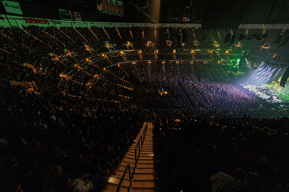 060124_HONDA_CENTER_0817