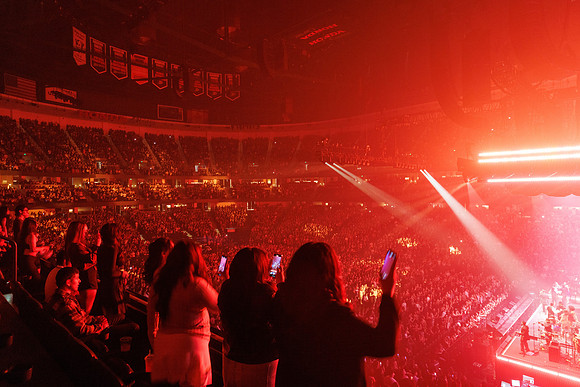 050125_HONDA_CENTER_119