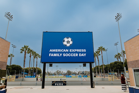 092224_AMERICAN_EXPRESS_RM_0144