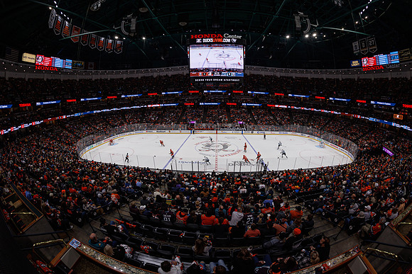 101624_ANAHEIM_DUCKS_0955