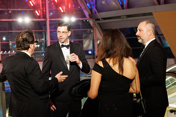 110224_OC_VIBE_0282