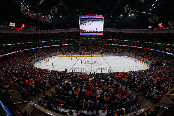 101624_ANAHEIM_DUCKS_0889