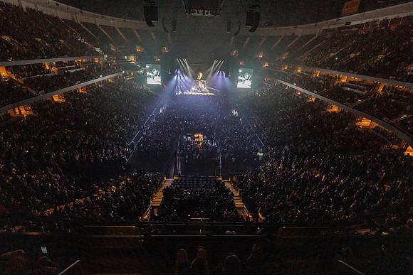060124_HONDA_CENTER_0692