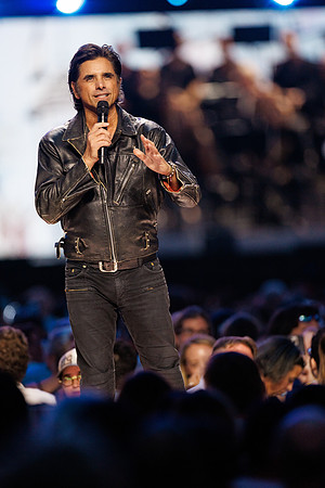 081024_HONDA_CENTER_0177