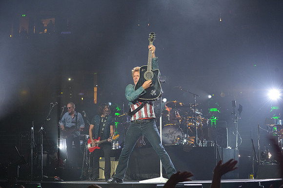 100913_HONDA_CENTER_0064