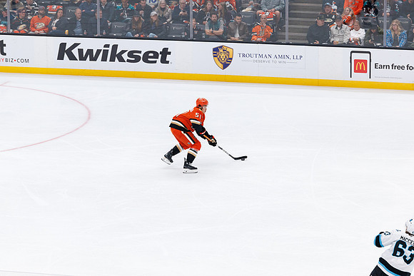 101624_ANAHEIM_DUCKS_0444