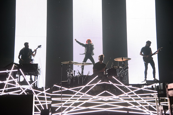 101913_HONDA_CENTER_0123