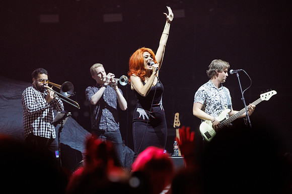 060124_HONDA_CENTER_0014