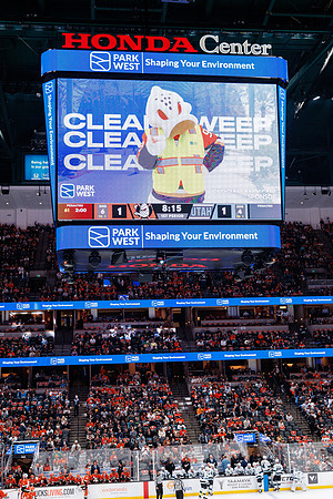 101624_ANAHEIM_DUCKS_0470