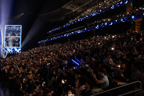 080924_HONDA_CENTER_0038