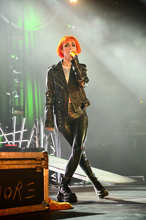 101913_HONDA_CENTER_0124