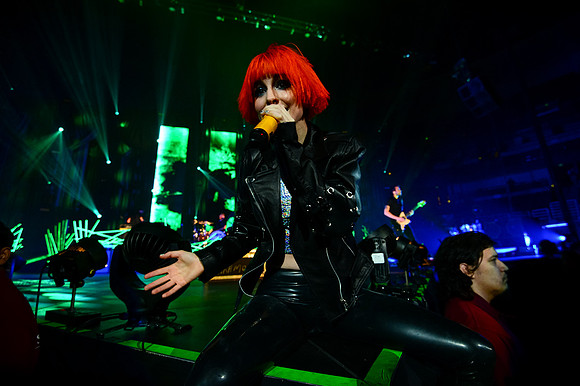 101913_HONDA_CENTER_0250