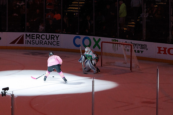 101624_ANAHEIM_DUCKS_0534