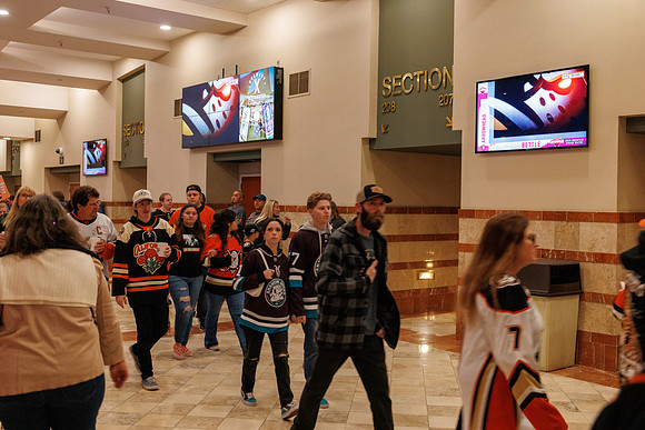 101624_ANAHEIM_DUCKS_0285