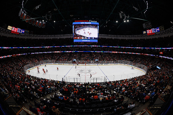 031125_ANAHEIM_DUCKS_0154