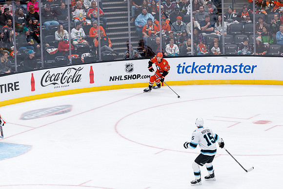 101624_ANAHEIM_DUCKS_0456