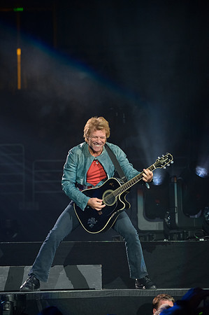 100913_HONDA_CENTER_0054