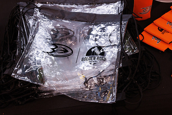 101624_ANAHEIM_DUCKS_0022